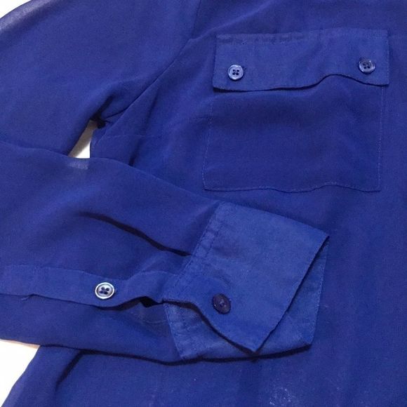 💫4/30 ROCK & REPUBLIC Sheer Button Down Blouse - Picture 4 of 6